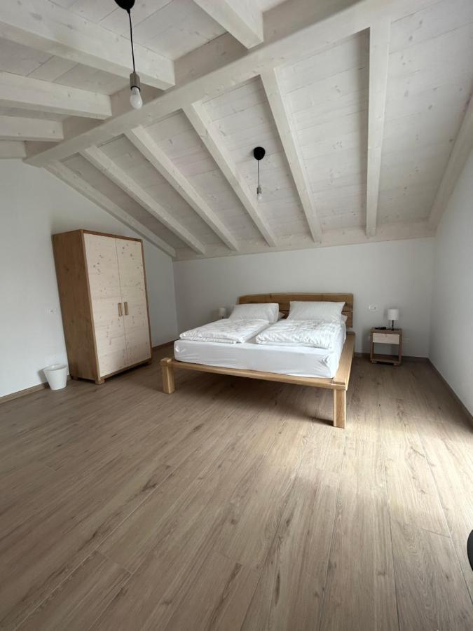 レーヴィコ・テルメ Casa Carolina Bed & Breakfast エクステリア 写真